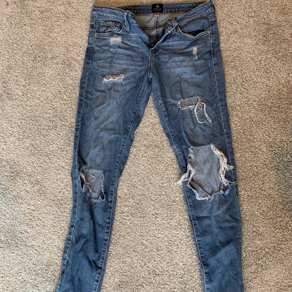 Ripped jeans
